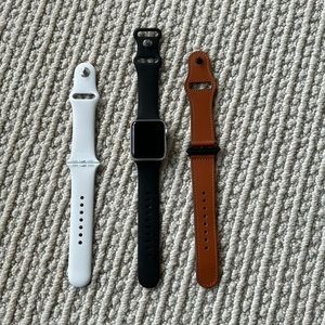 Apple Watch Series 3. 38mm